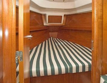 Yachtcharter Oceanis 361 clipper bed