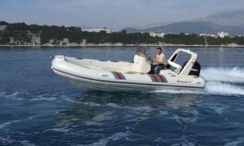Yachtcharter baracuda 530
