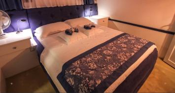 Yachtcharter aurim inside