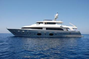 Yachtcharter Navetta 33