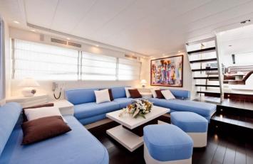 Yachtcharter maiora 20s salon