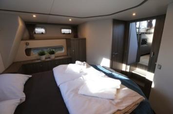 Yachtcharter 38 accabin