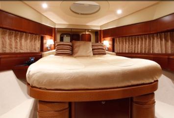 Yachtcharter princess 54 master