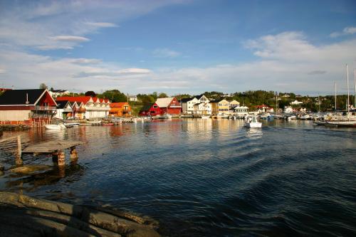 Hjellestad Marina