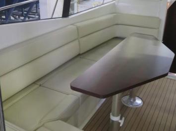 Yachtcharter platinum 989 salon2