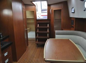 Yachtcharter TES393salon