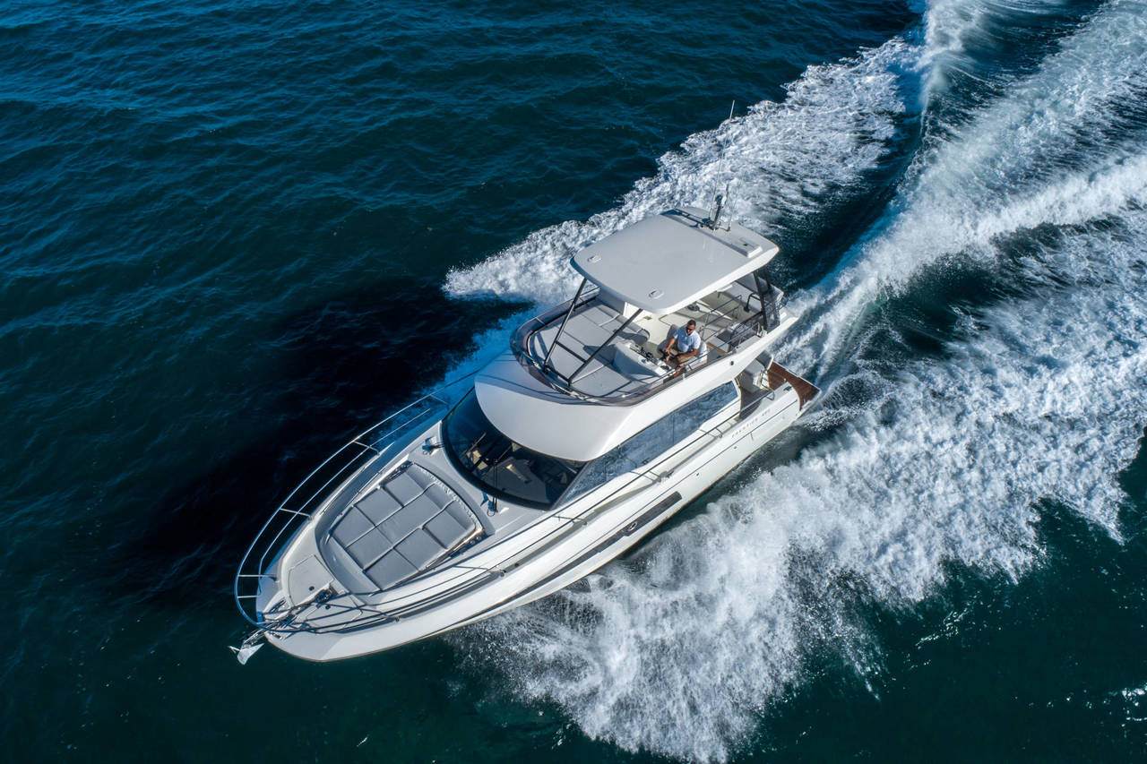 Prestige 460 Adudu 2, Foto 2