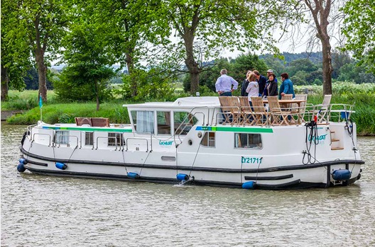 Locaboat Pènichette 1500 FB Top image