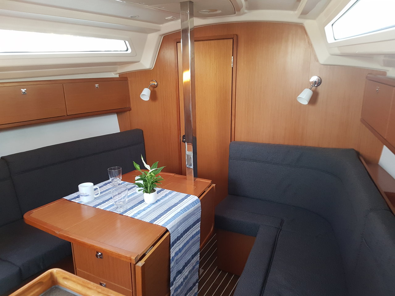 Bavaria Cruiser 34 Theia, Foto 4