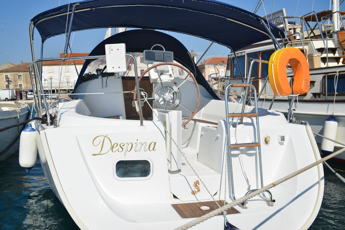 Oceanis Clipper 323 Despina, Foto 3