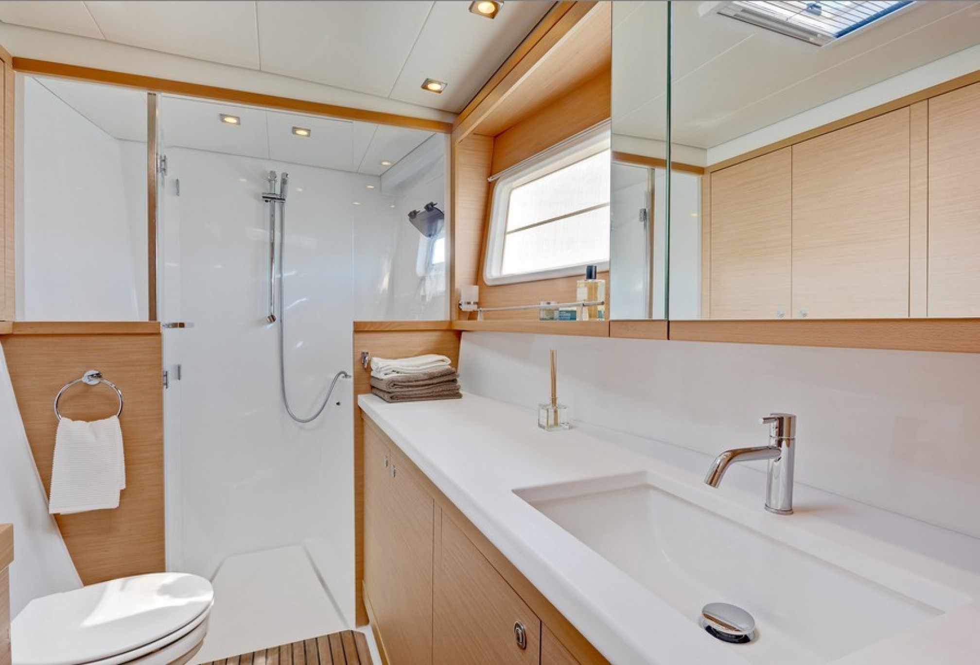 Lagoon 450 F Bumbu, Foto 4