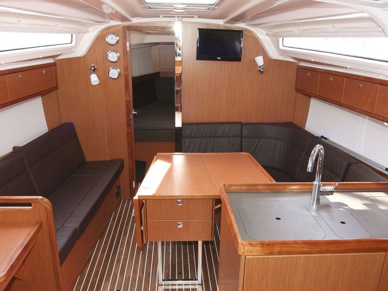 Bavaria 37 Cruiser Kata, Foto 2