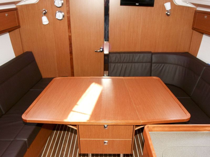 Bavaria 37 Cruiser Kata, Foto 3