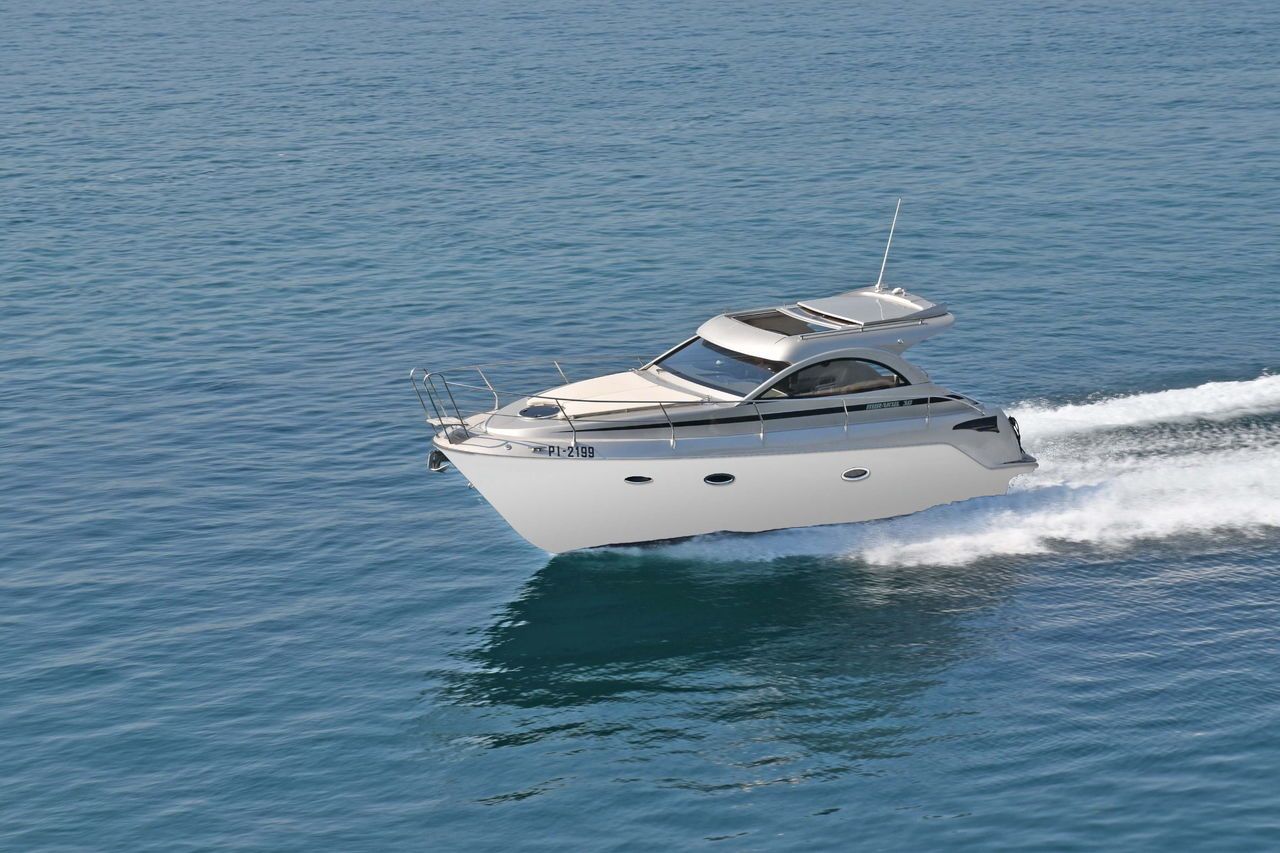 Mirakul 30 Hard Top Max 2, Foto 2