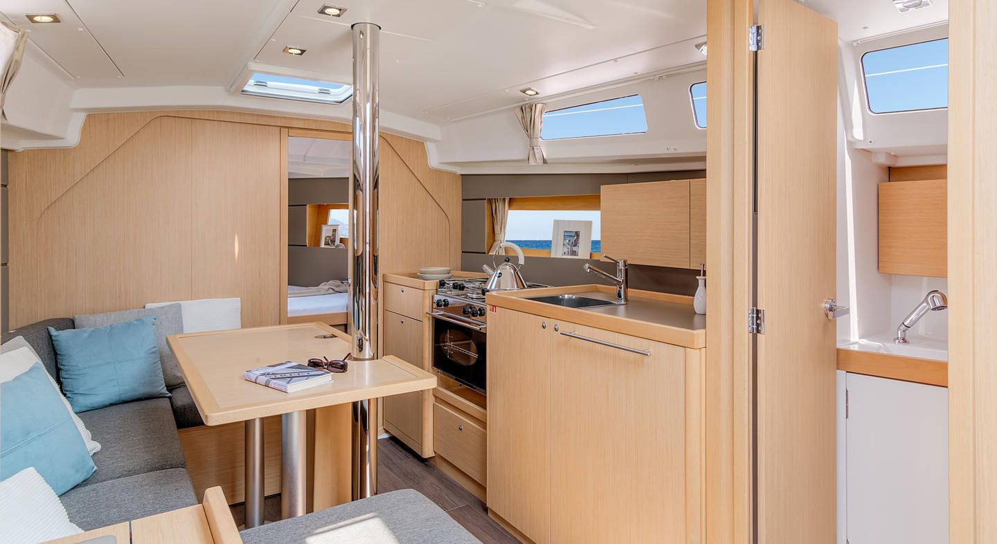 Oceanis 35 Hobbit, Foto 2