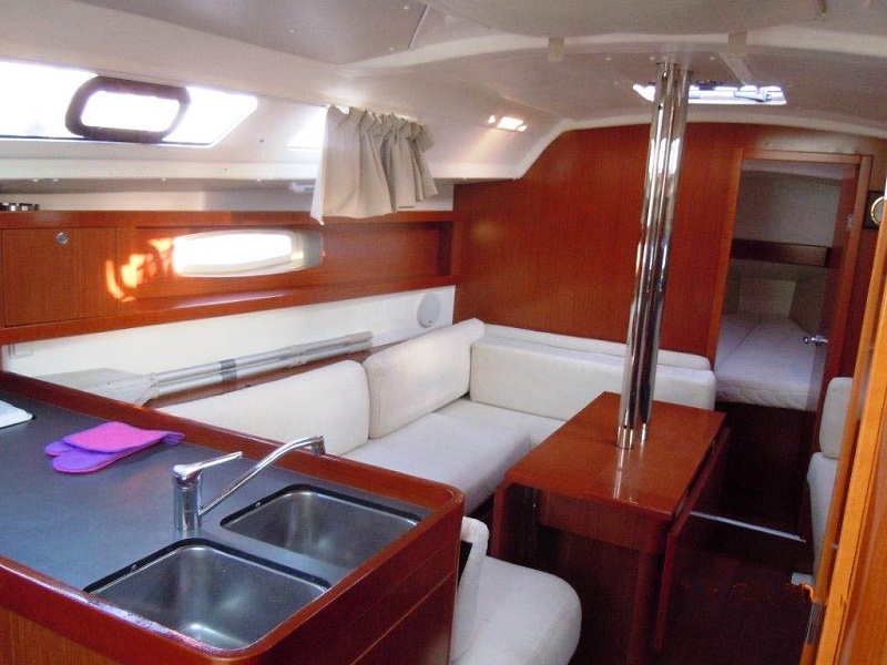 Oceanis 34 Mola 2027 Beneteau Oceanis 34 (3 Kab.) Br 1, Foto 2