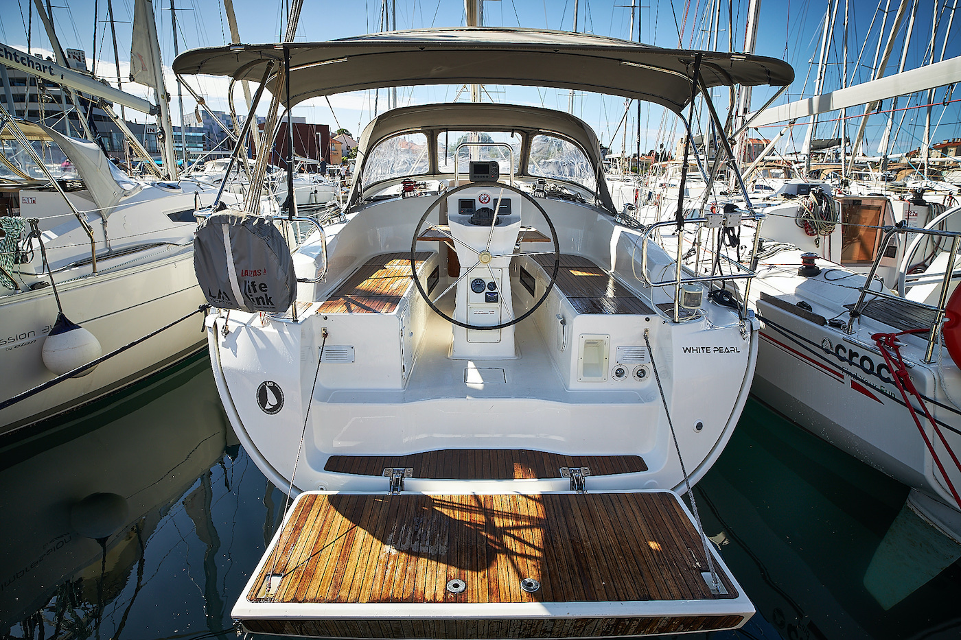 Bavaria Cruiser 36  Top image
