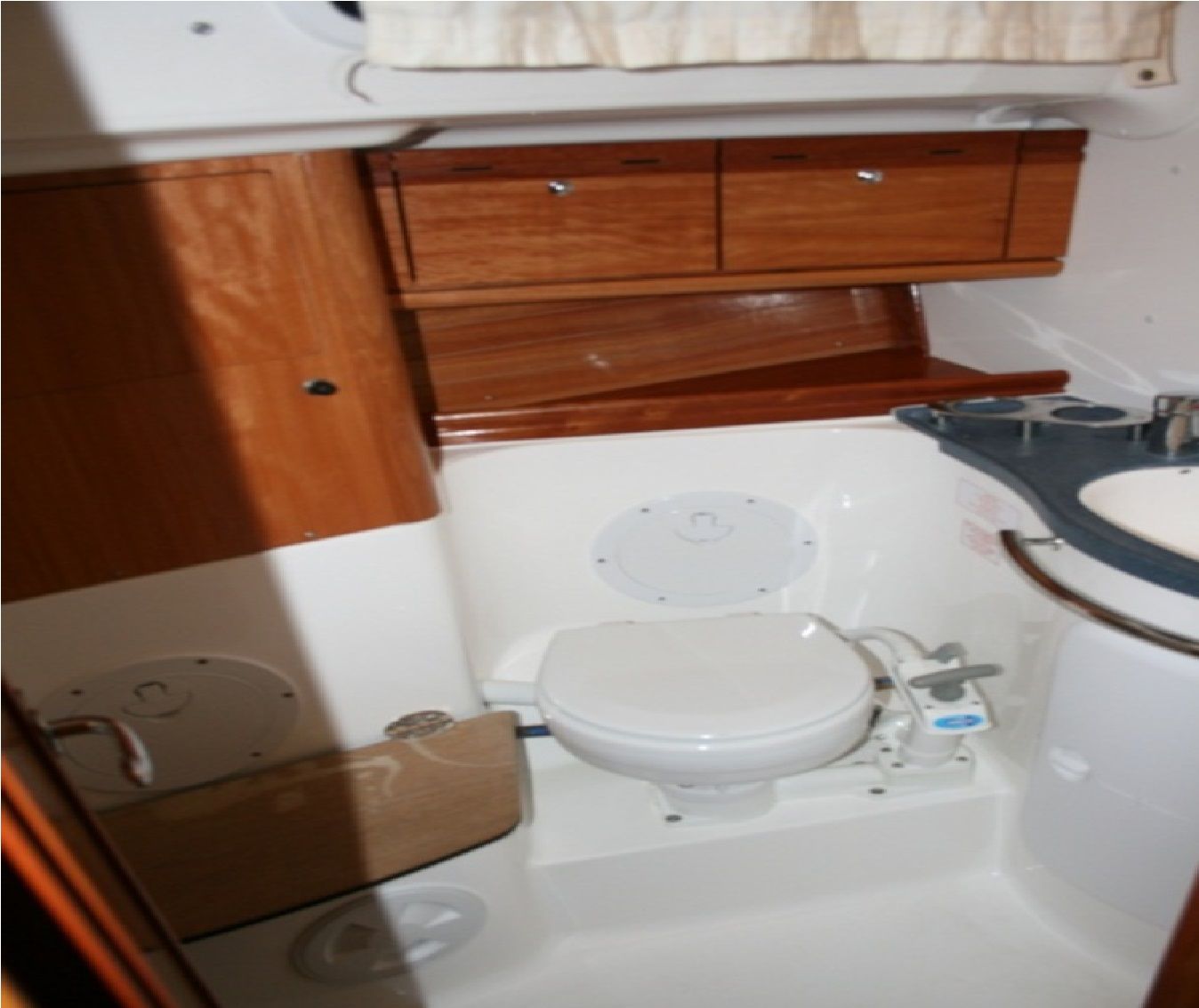 Bavaria 50 Kyknos, Foto 5