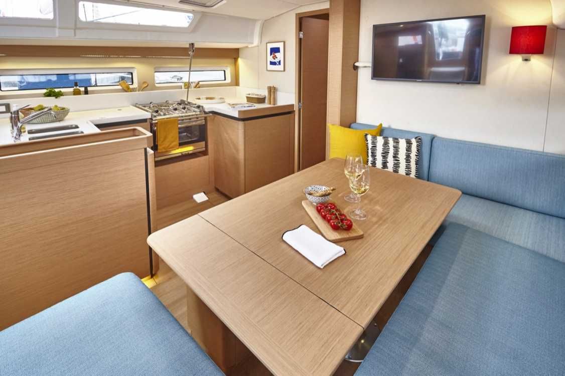 Sun Odyssey 490 Futura, Foto 4