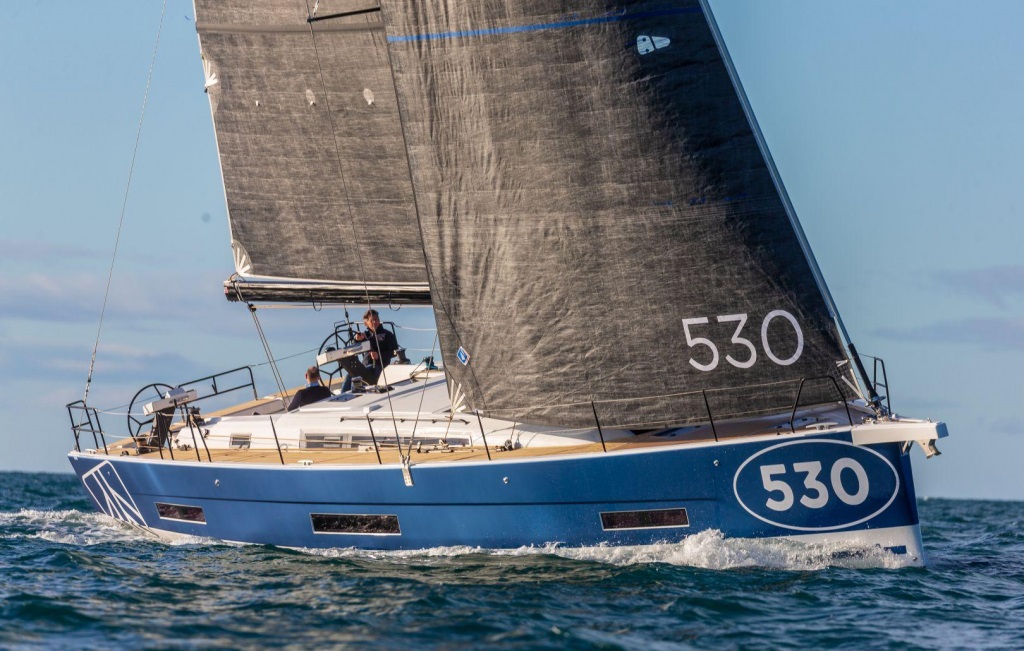 Dufour 530 OW  Top image