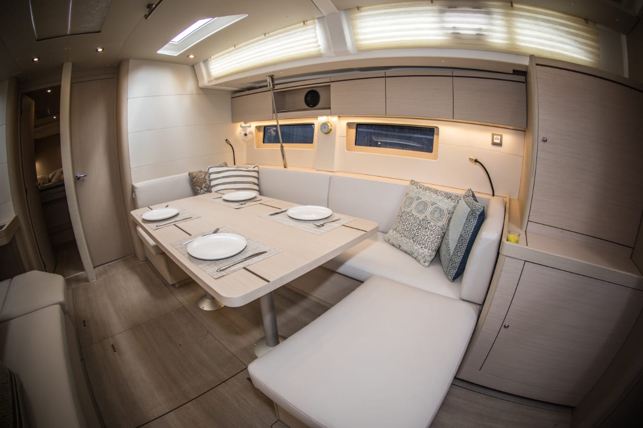 Oceanis 51.1 Nireas, Foto 4