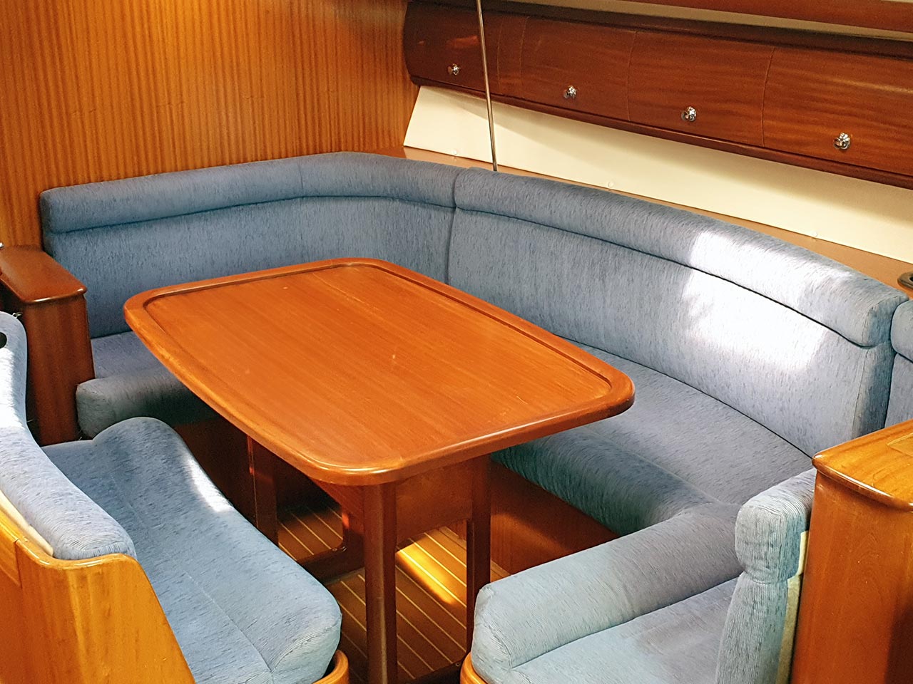 Bavaria 38, Foto 5