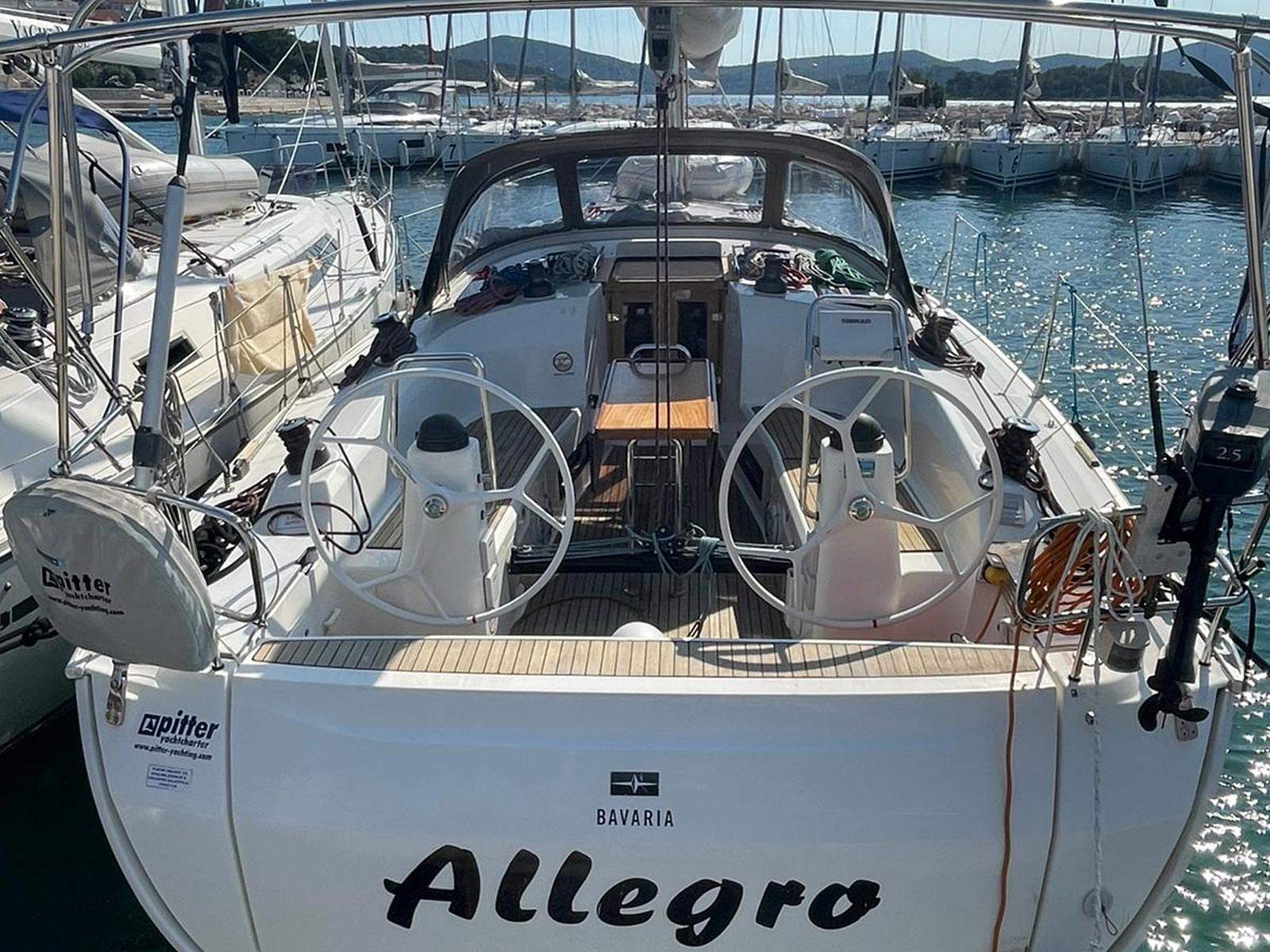 Bavaria Cruiser 40 S  Top image