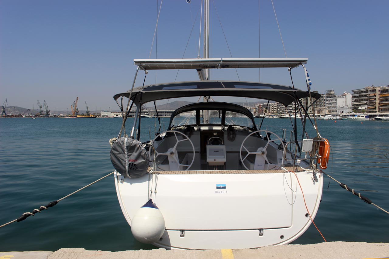 Bavaria Cruiser 46 (4 cab/3WC) „Divine“ als Charteryacht