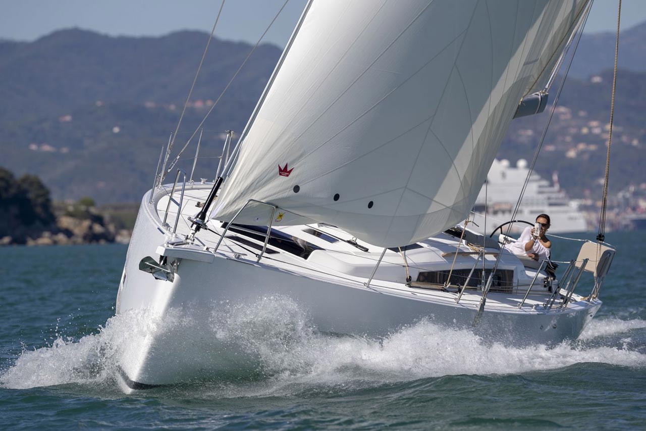 Dufour 430 Grand Large  Top image