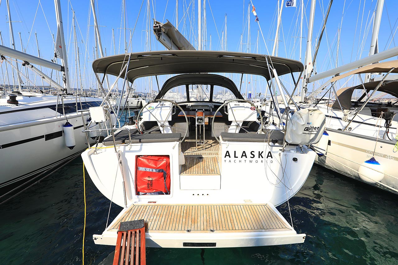 Hanse 455  Top image