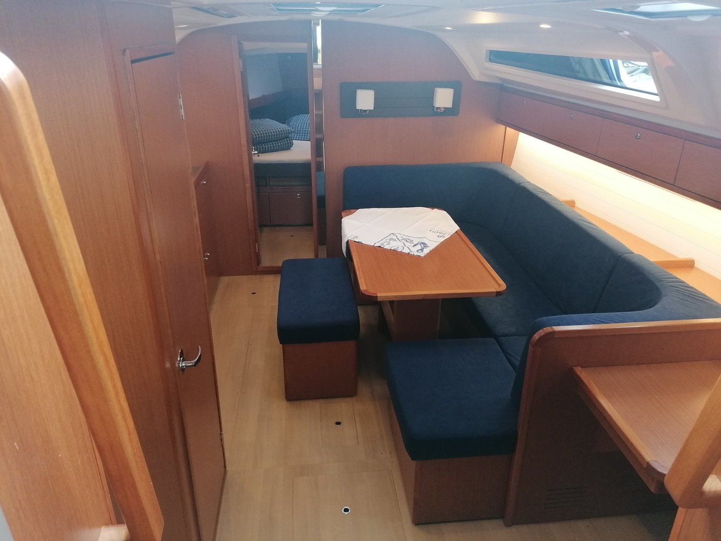 Bavaria Cruiser 41, Foto 3