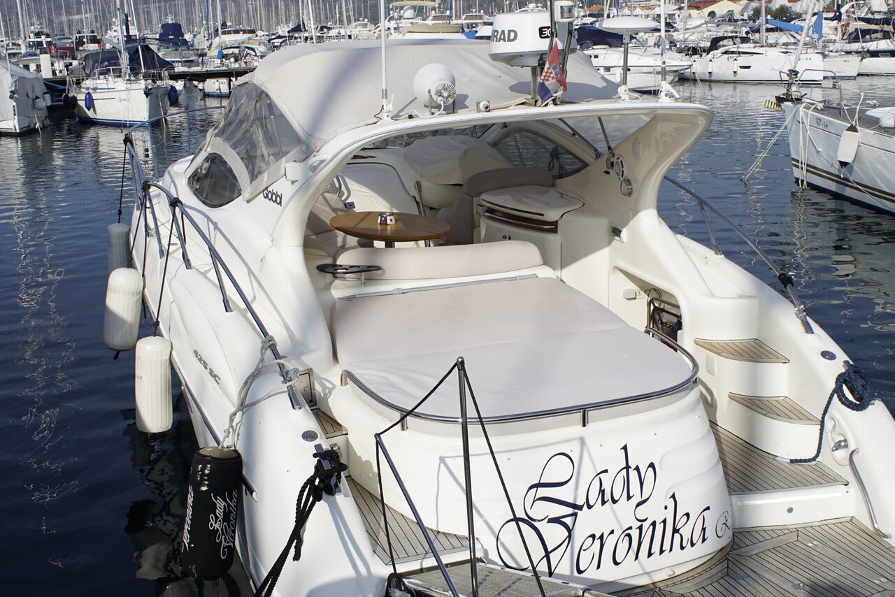 Gobbi 425 SC Lady Veronika, Foto 4