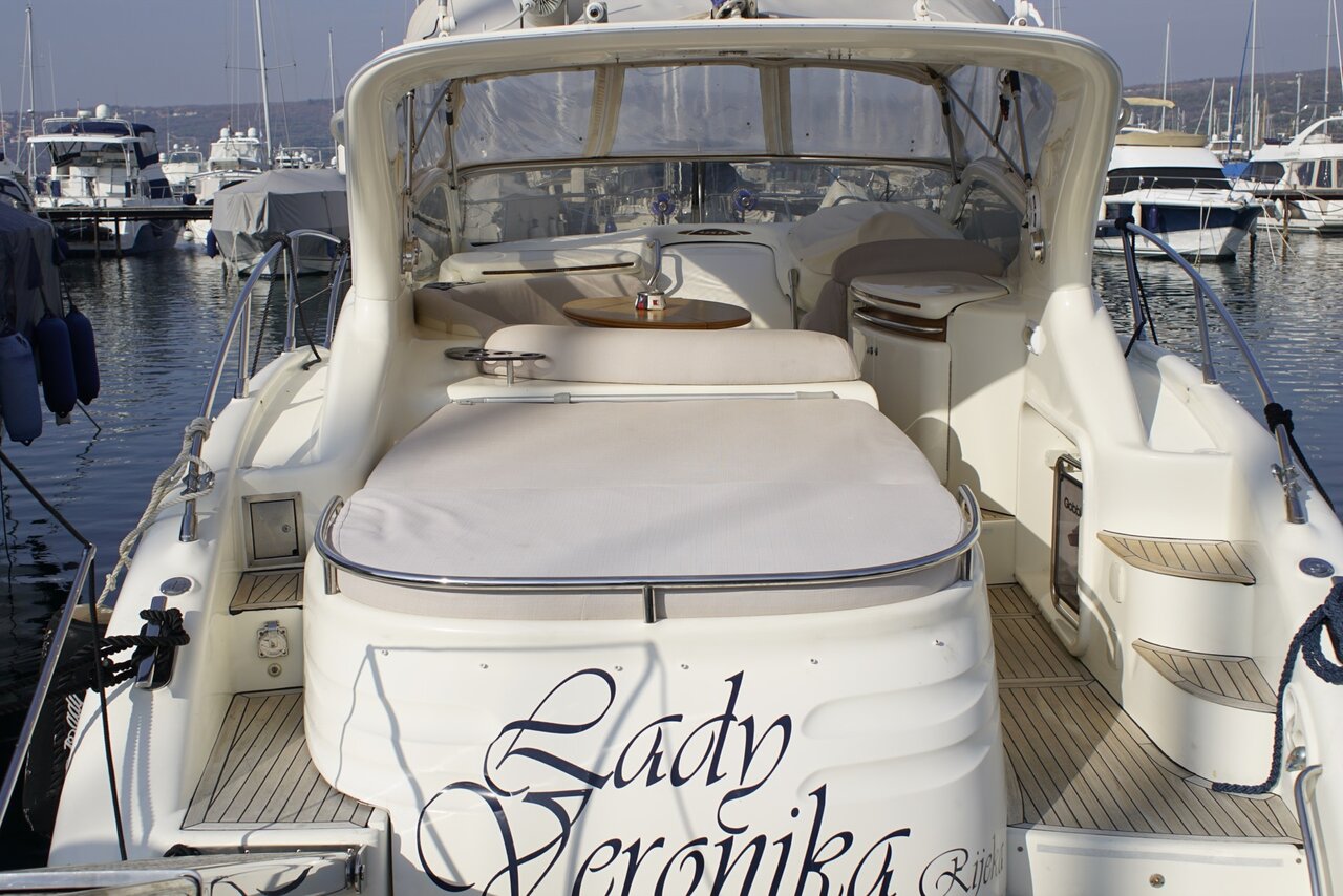 Gobbi 425 SC Lady Veronika, Foto 5