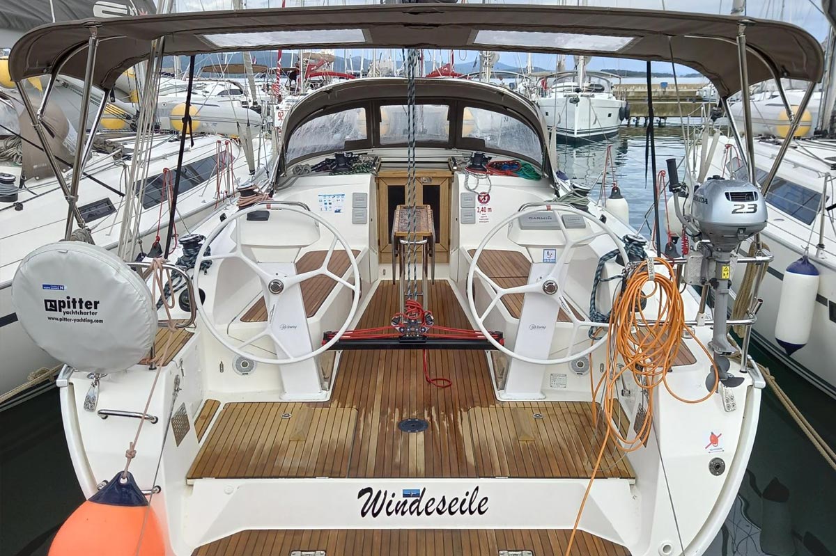 Bavaria Cruiser 41 S Top image