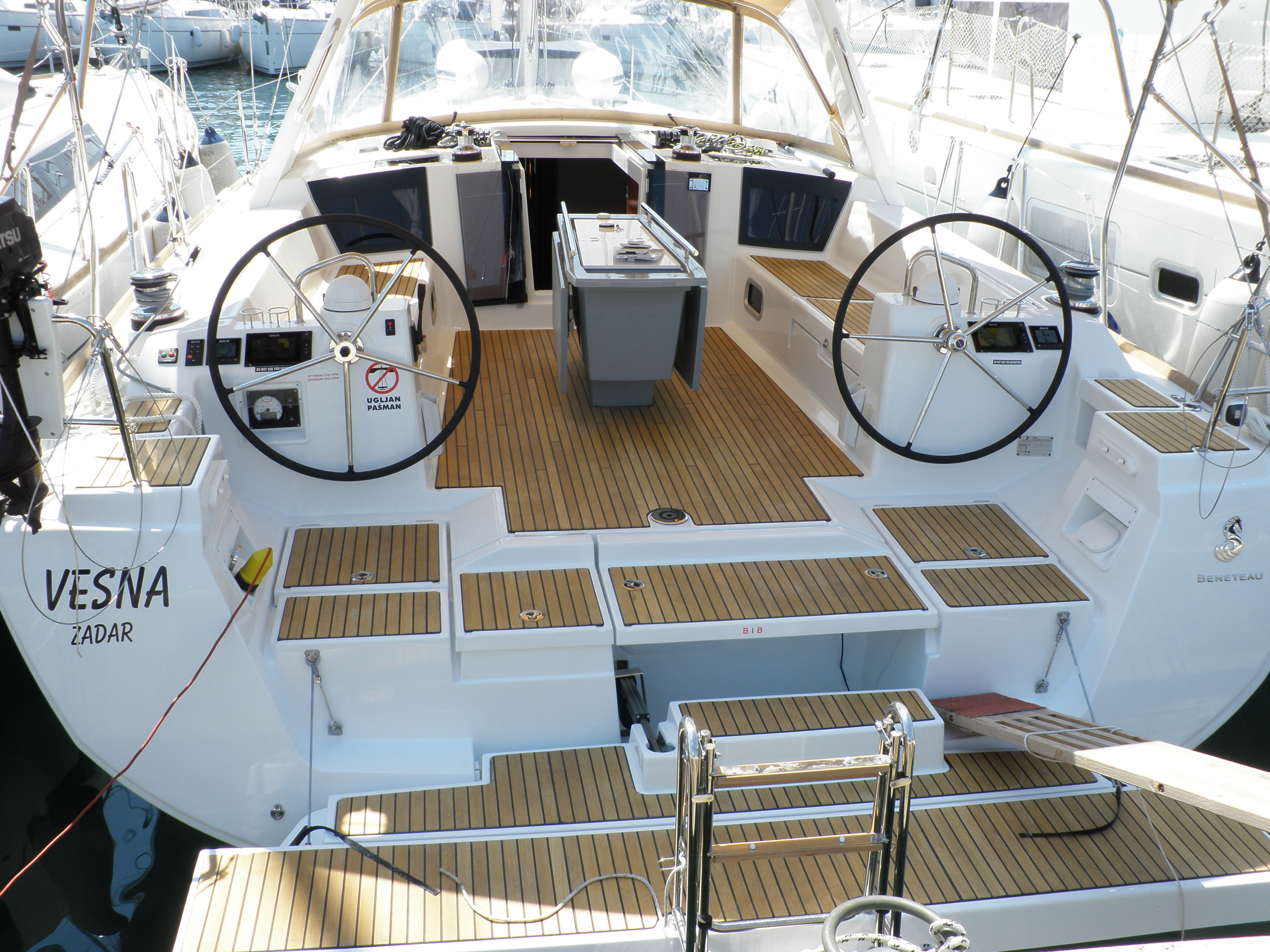 Oceanis 45  Top image