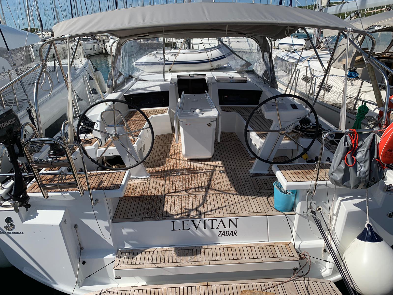 Oceanis 46.1  Top image