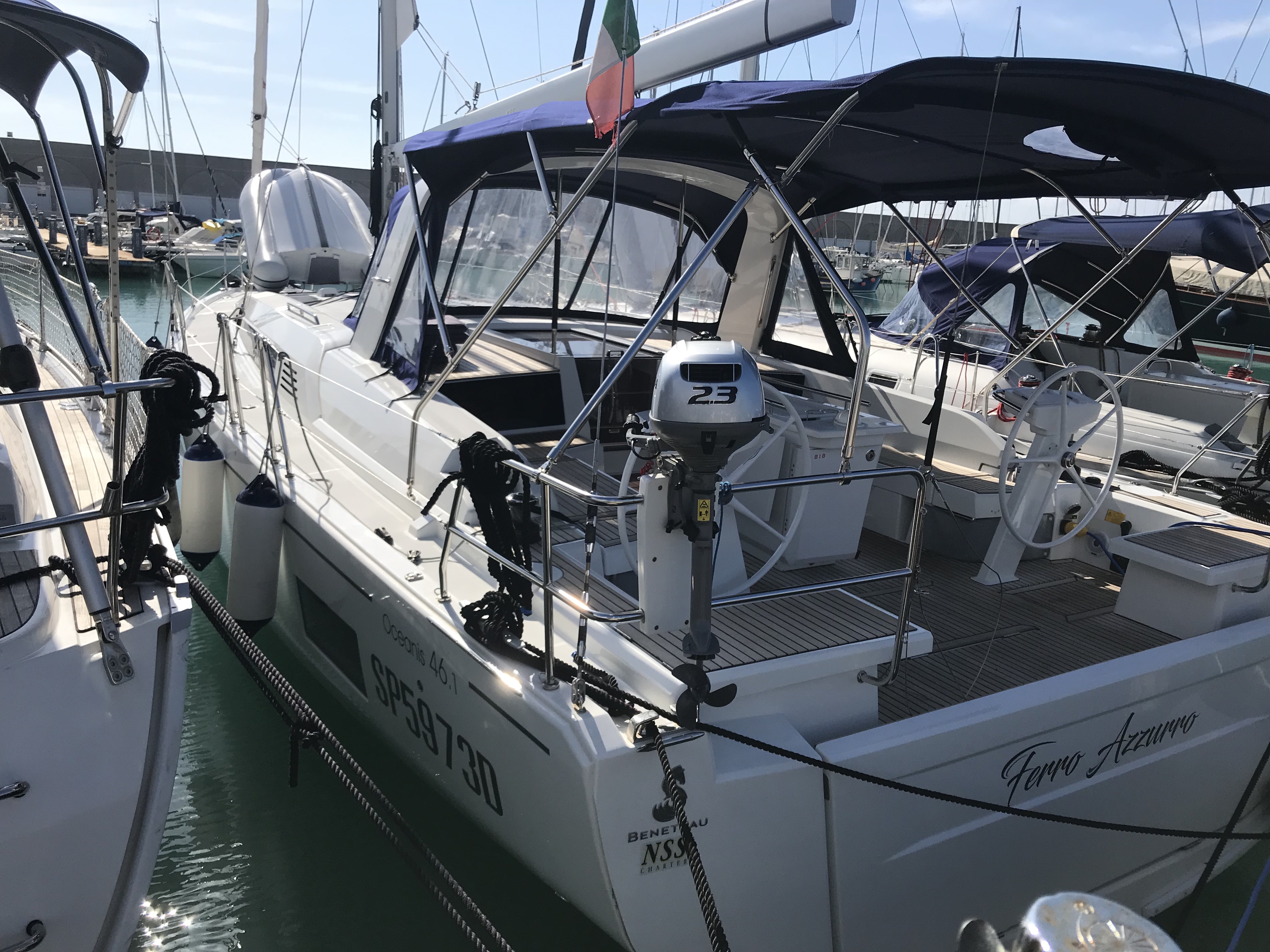Oceanis 46.1 (4cab/4wc) „Ferro Azzurro“ als Charteryacht