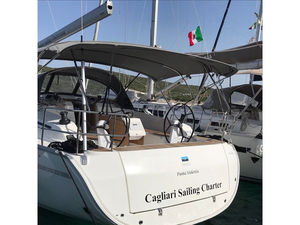 Bavaria Cruiser 46  Top image