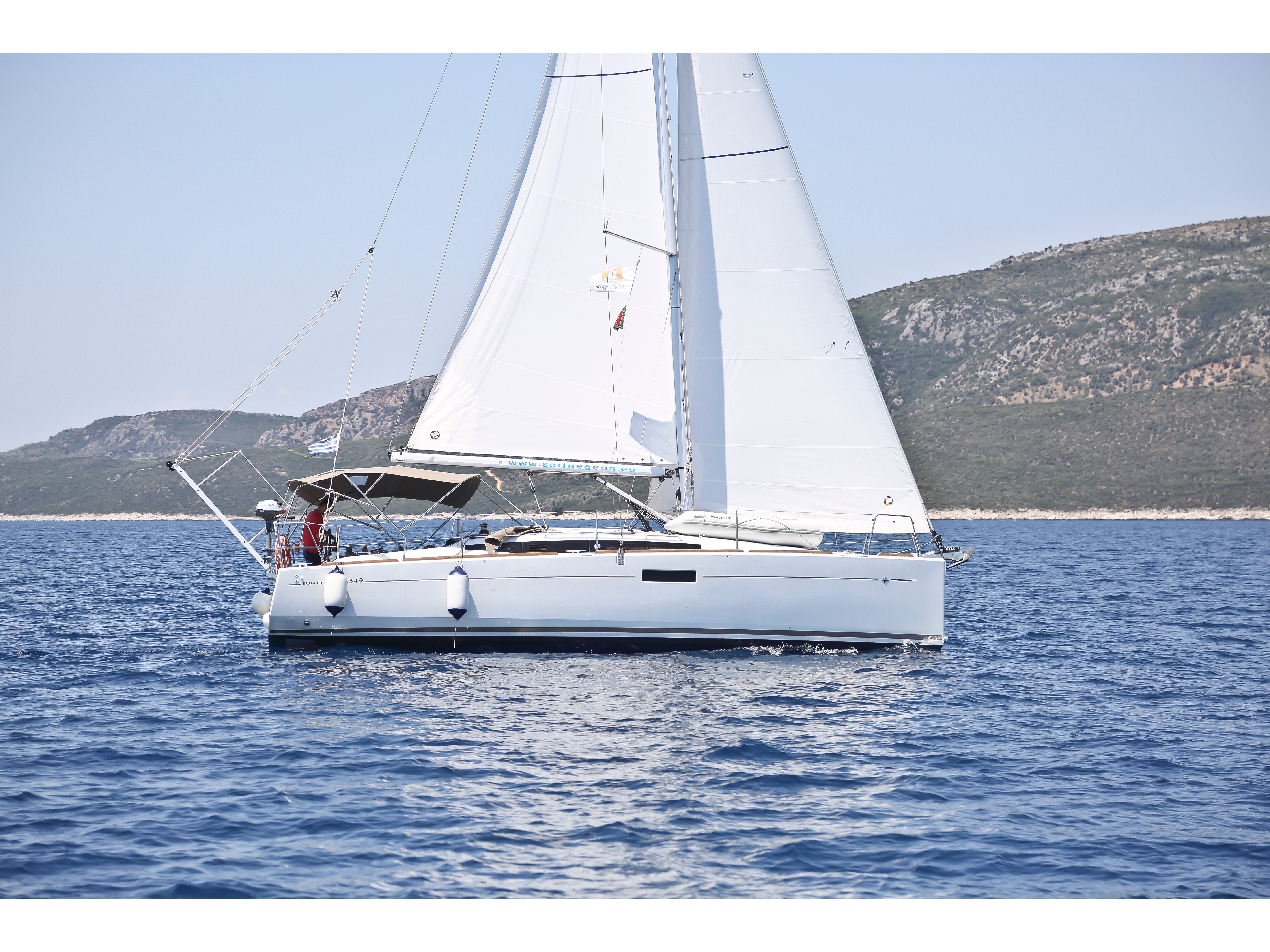 Sun Odyssey 349  Top image