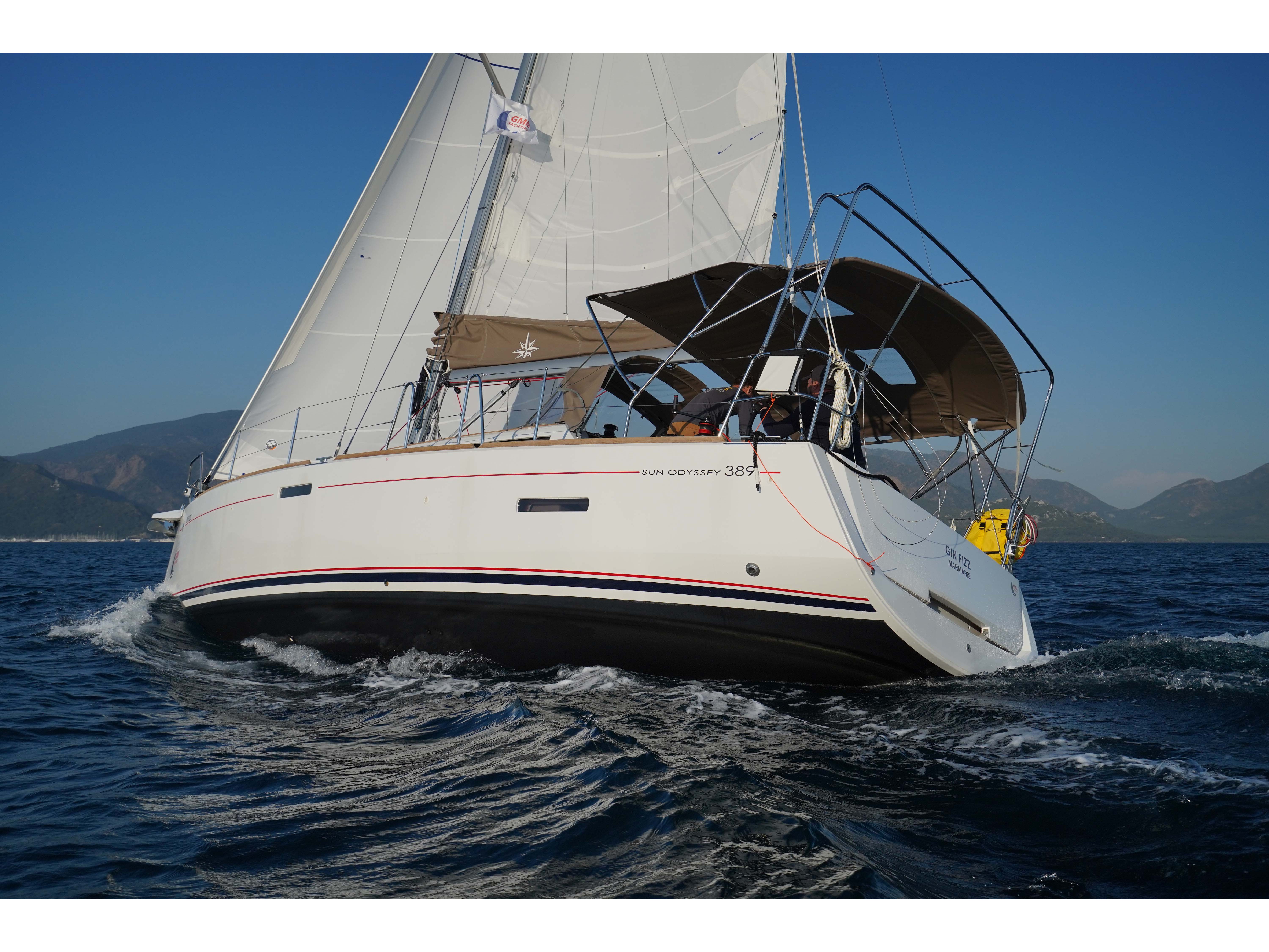 Sun Odyssey 389 Top image