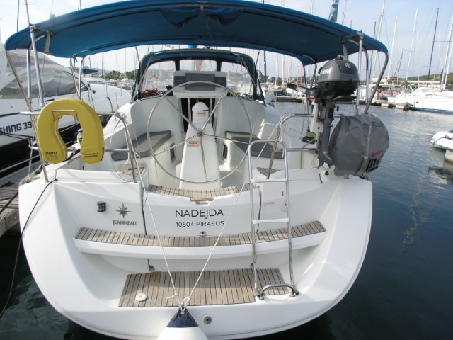 Sun Odyssey 36i  Top image