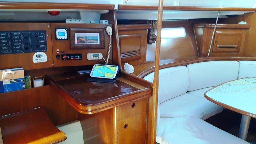 Oceanis Clipper 393 Škuribanda (refitted 2023), Foto 5