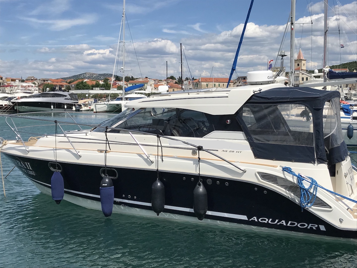Aquador 28 HT Top image