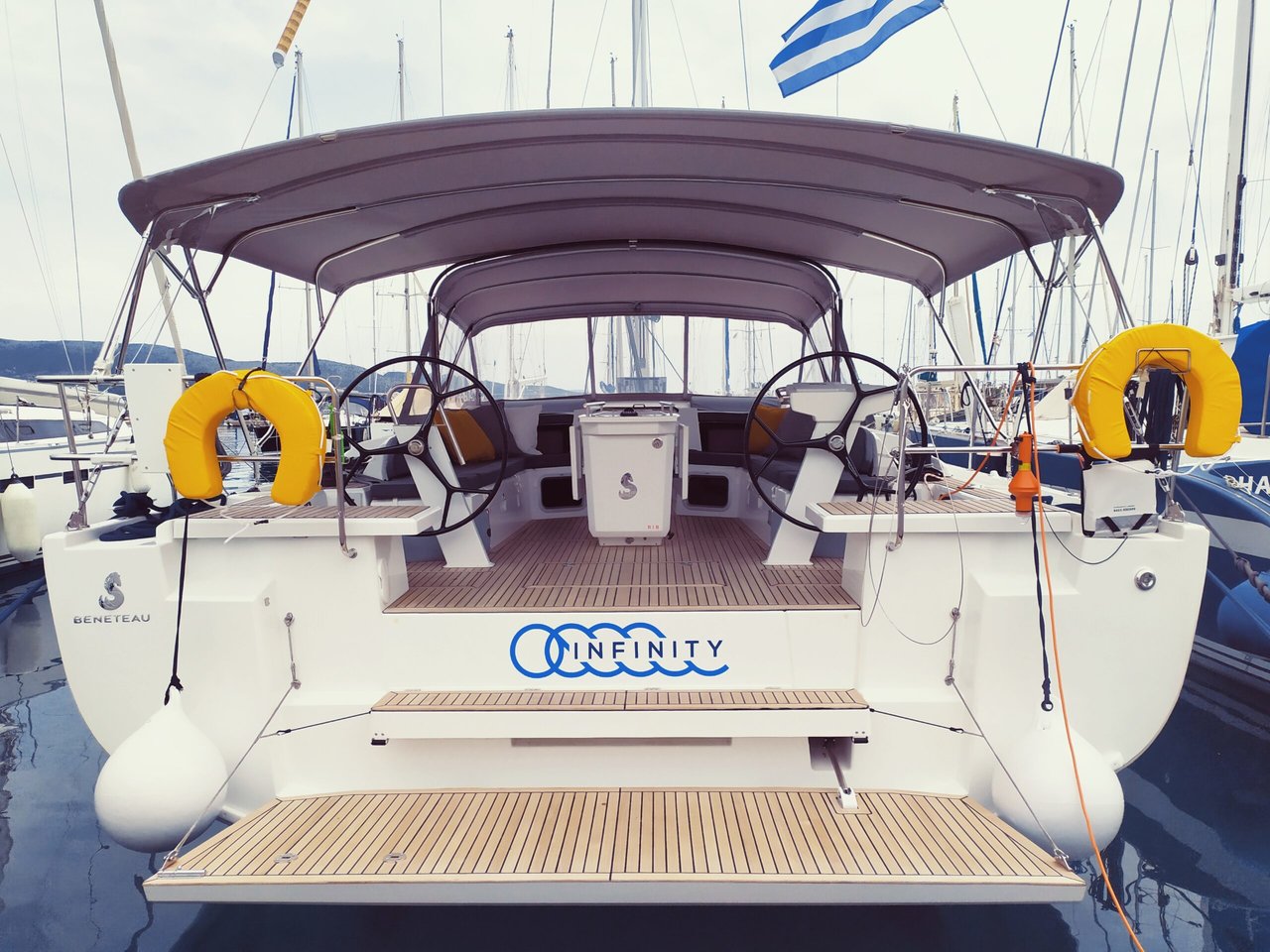 Oceanis 51.1 Infinity, Foto 3