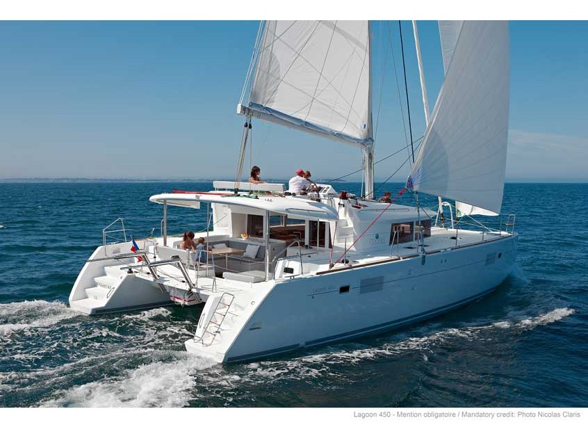 Lagoon 450  Top image