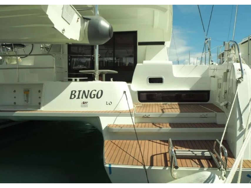 Lagoon 42 Owner  Top image