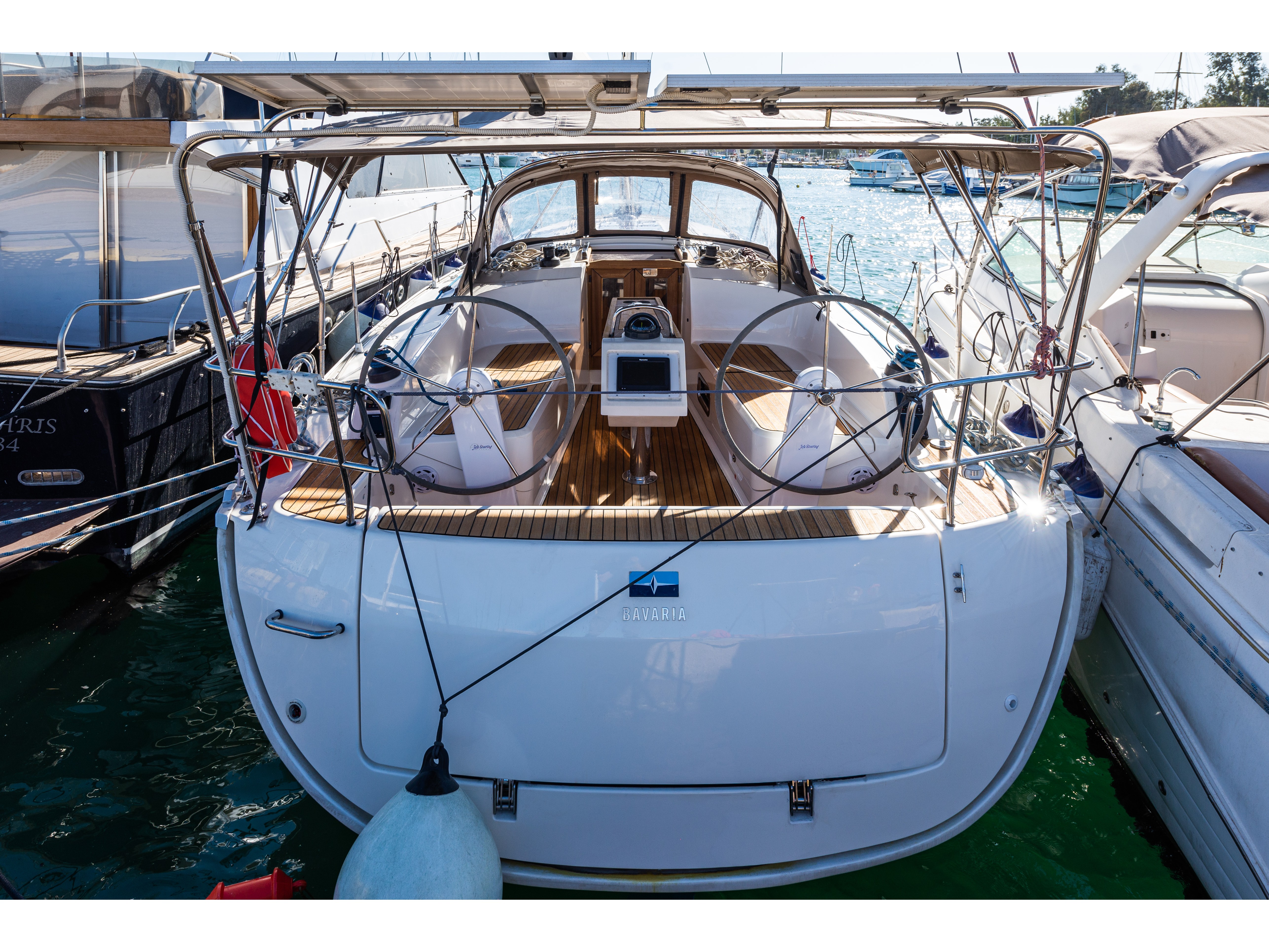 Bavaria 37 Cruiser  Top image