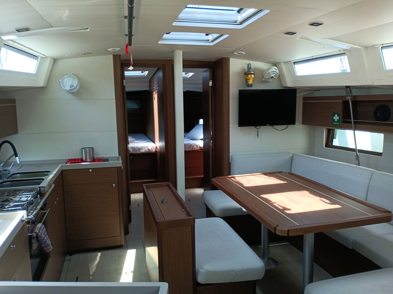 Oceanis 46.1 Zoe, Foto 5