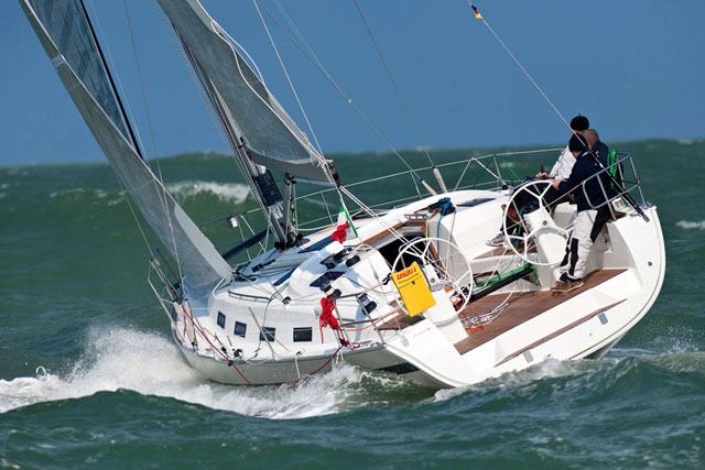Bavaria Cruiser 40 S  Top image