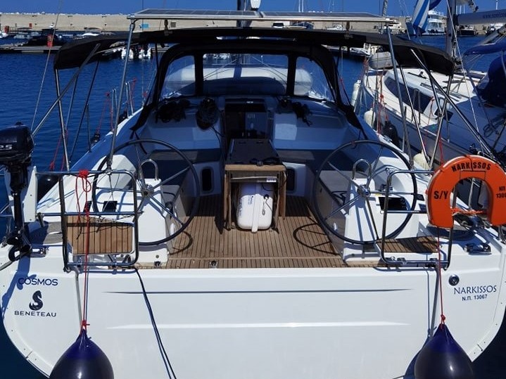Oceanis 40.1 - 3 cab. Top image